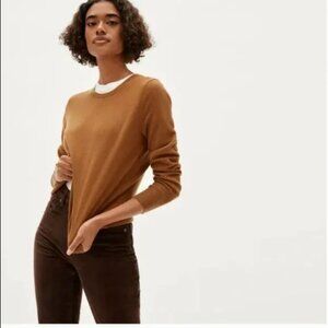 Classic Crew Cashmere Sweater (Pecan)